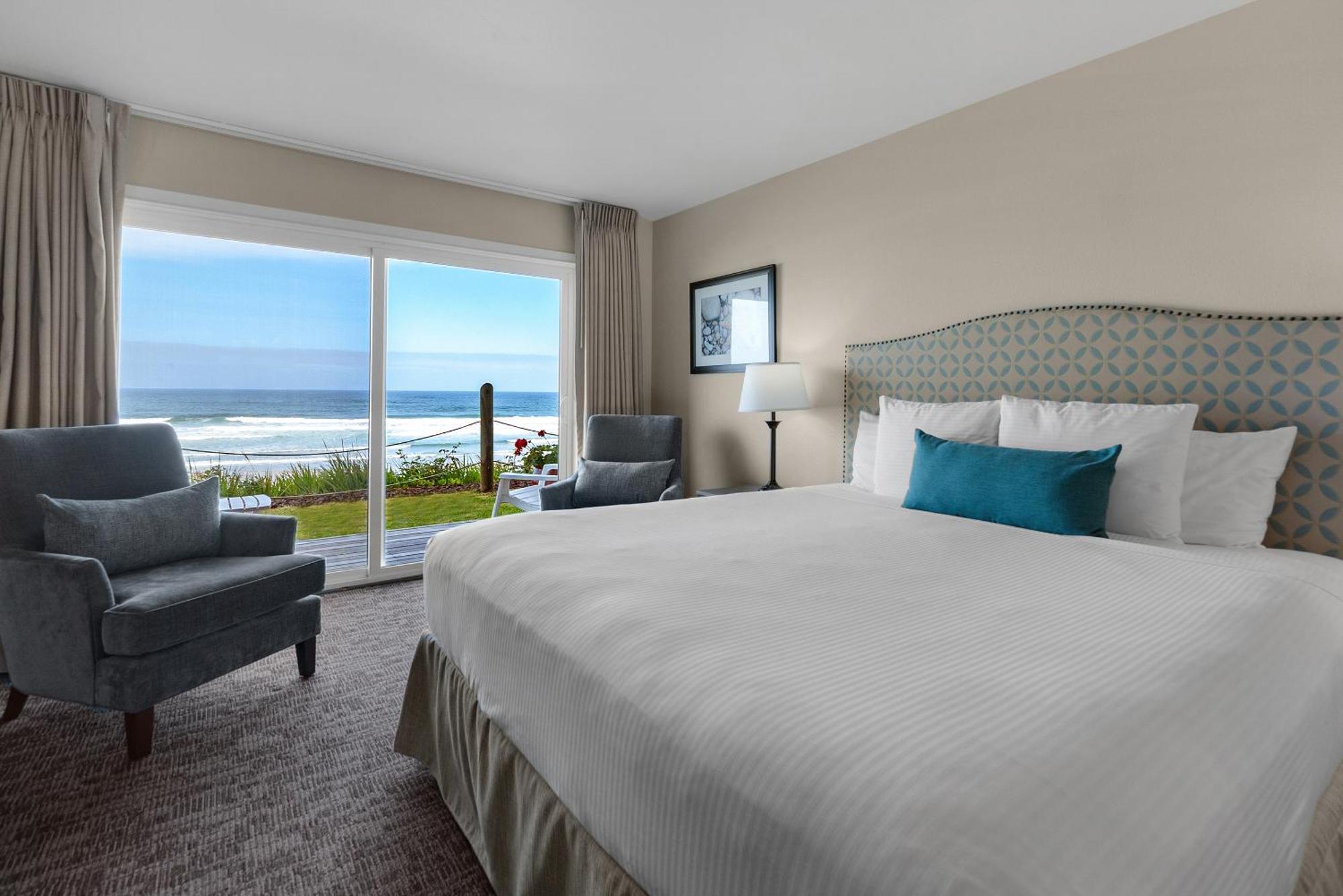 Pelican Shores Inn Линкън Сити Екстериор снимка